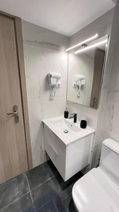 Flatg 23 Daire Atina Dış mekan fotoğraf